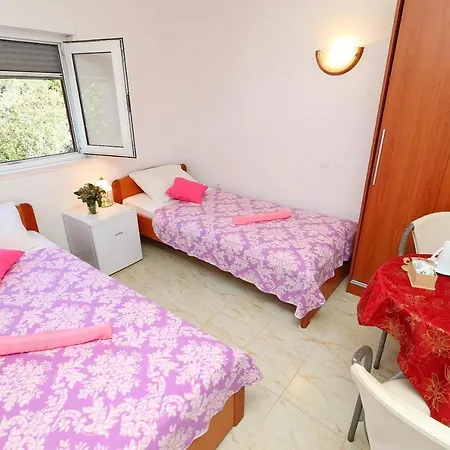 Belin Mljet ゲストハウス